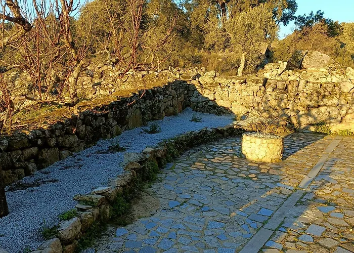 Quinta Amendoeiras Apartment *