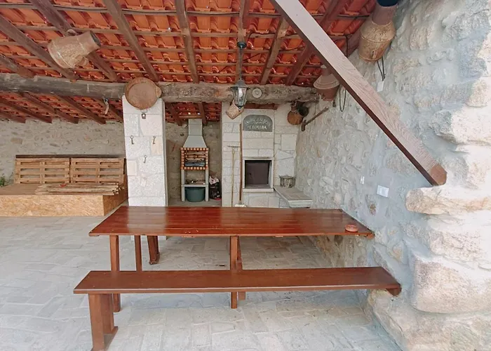 Quinta Amendoeiras Apartment *